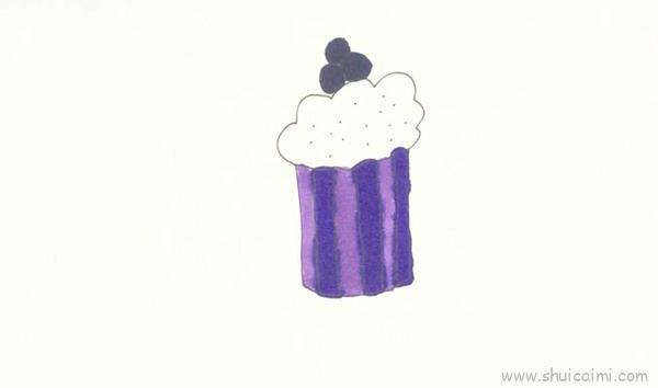 蓝莓蛋糕儿童画怎么画蓝莓蛋糕简笔画顺序