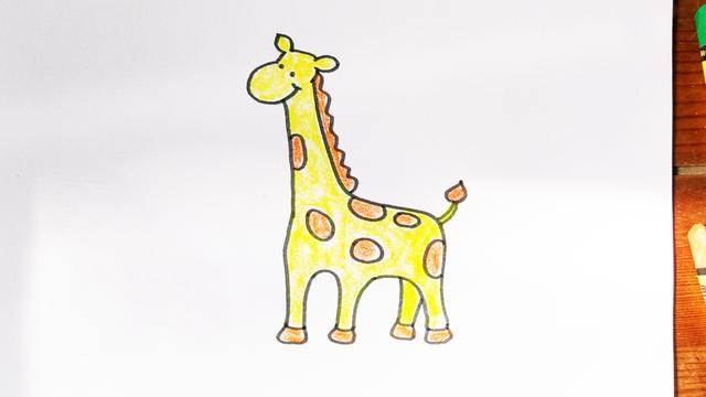 长颈鹿简笔画彩色 长颈鹿画画教程